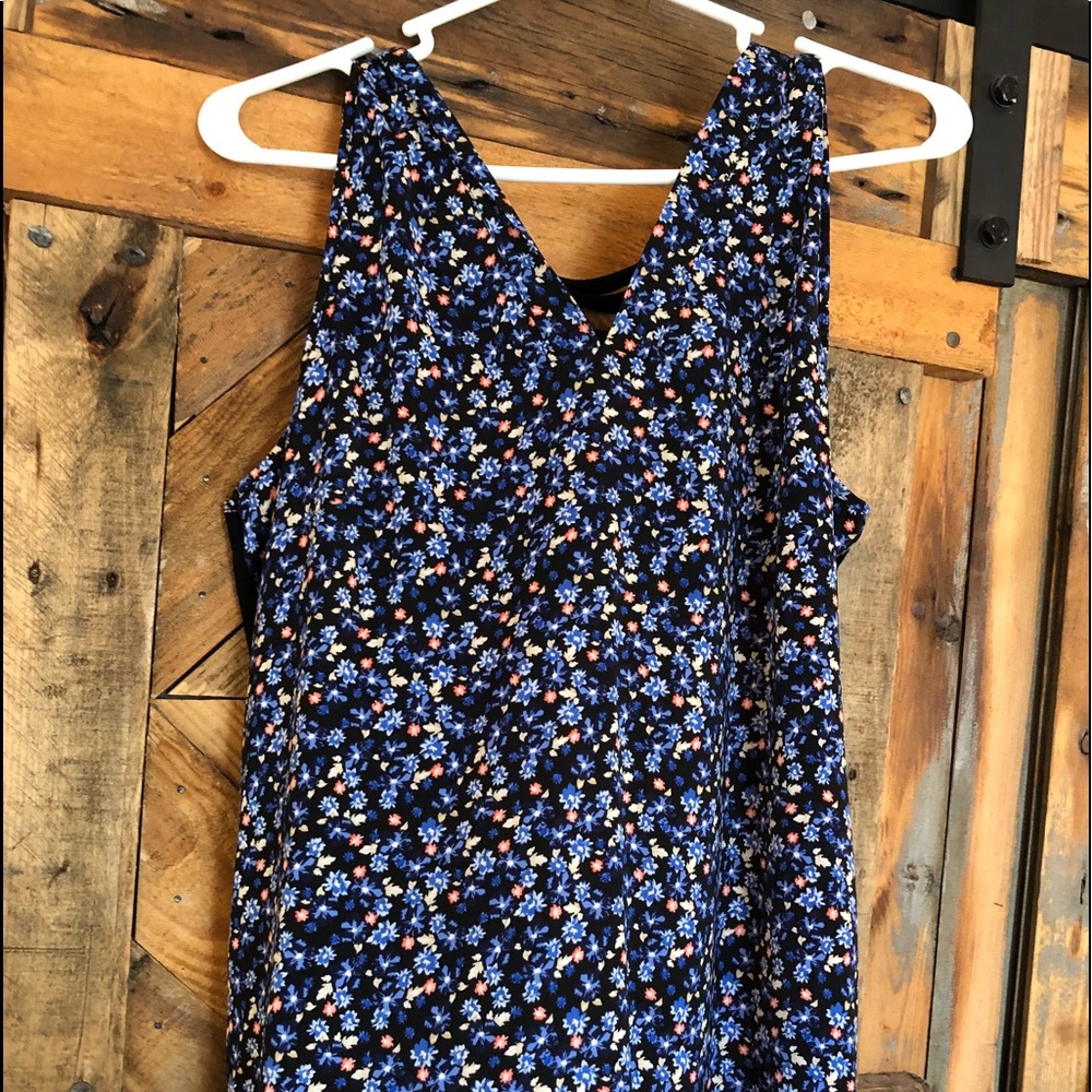 White House Black Market tunic tank top